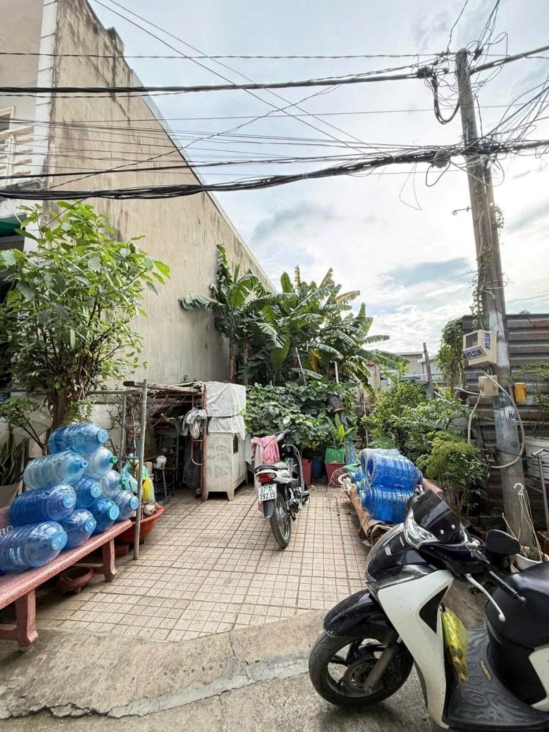 ĐÂT 80M2 - NGUYỄN DUY TRINH - QUẬN 2 - CHỈ NHỈNH 6 TỶ