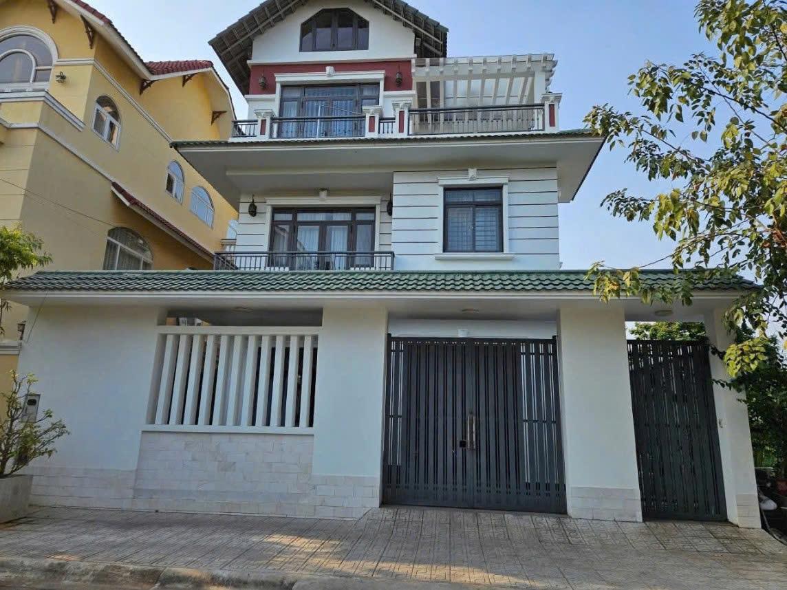 BDS HVL Cho thuê biệt thự trống 217m2 làm văn phòng đường Liên Phường 