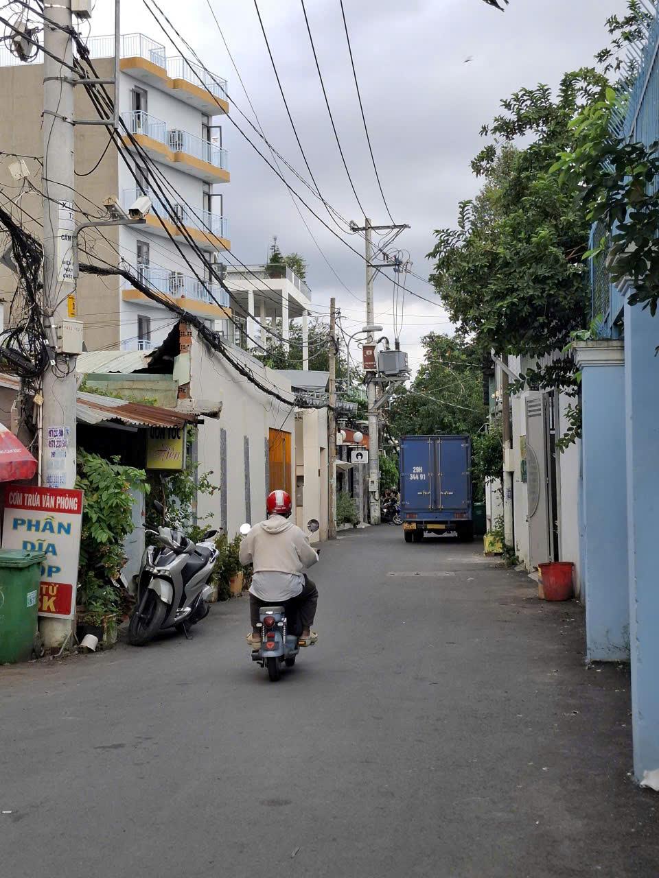 BDS HVL Chủ gửi bán dãy trọ mặt tiền đường 30 phường Cát Lái Tp Thủ Đứ
