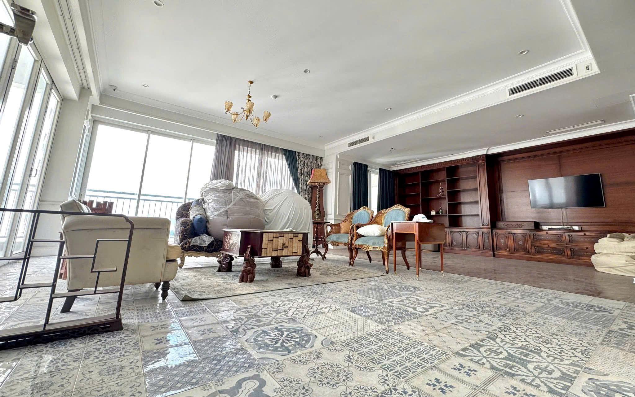 BDS HVL PENHOUSE LA ASTORIA 262m2 4PN BÁN GẤP 11 tỉ 