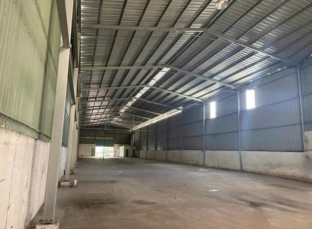 BDS HVL Cho thuê 2 kho 700 - 1000m2 Ngã 4 Bình Thái - Cont 24/24.