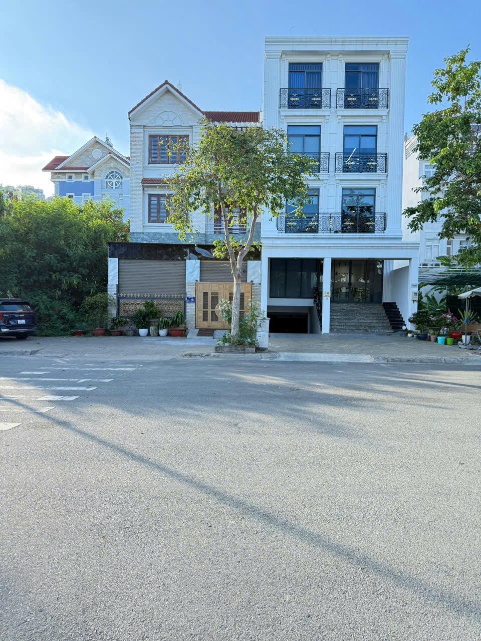 BDS HVL Bán nhà mặt tiền đường 39 Trần Não, Quận 2.   