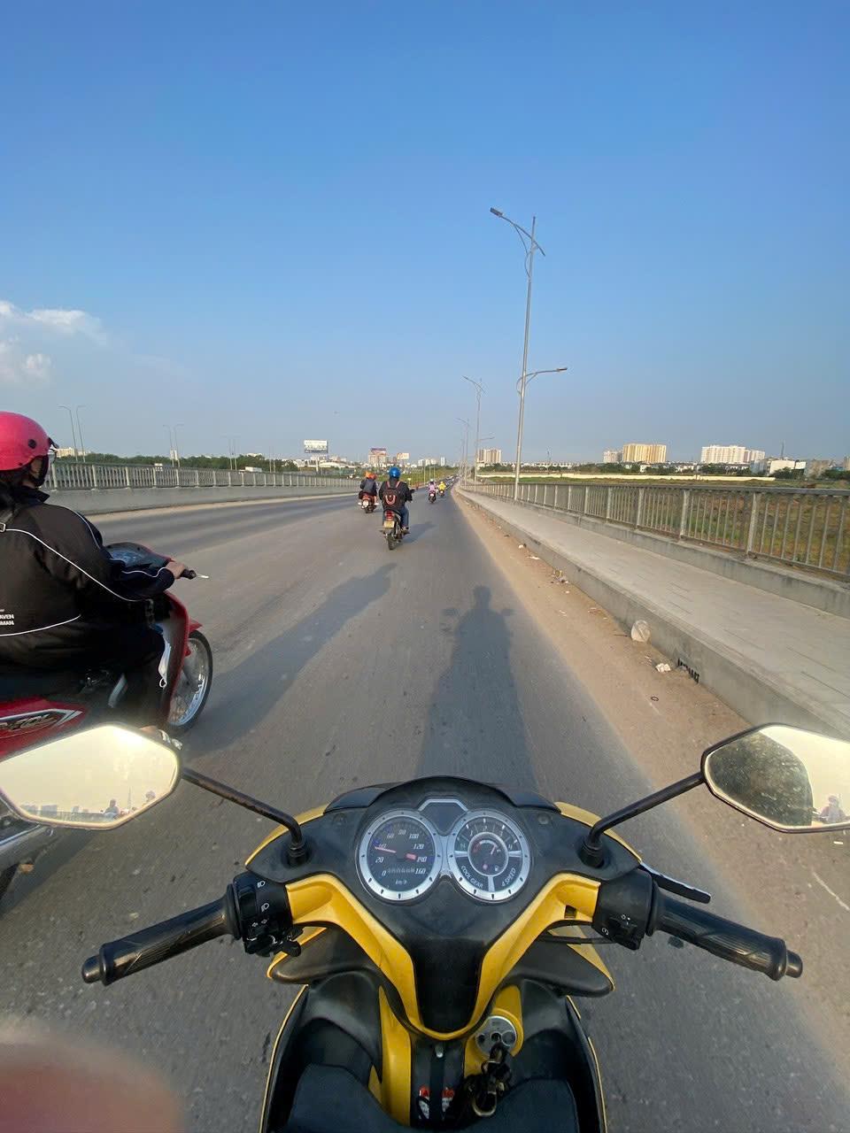 BDS HVL CG: CHO THUÊ CẶP 242 - 244 SONG HÀNH LAKEVIEW Q2 GIÁ 50 TR/TH 