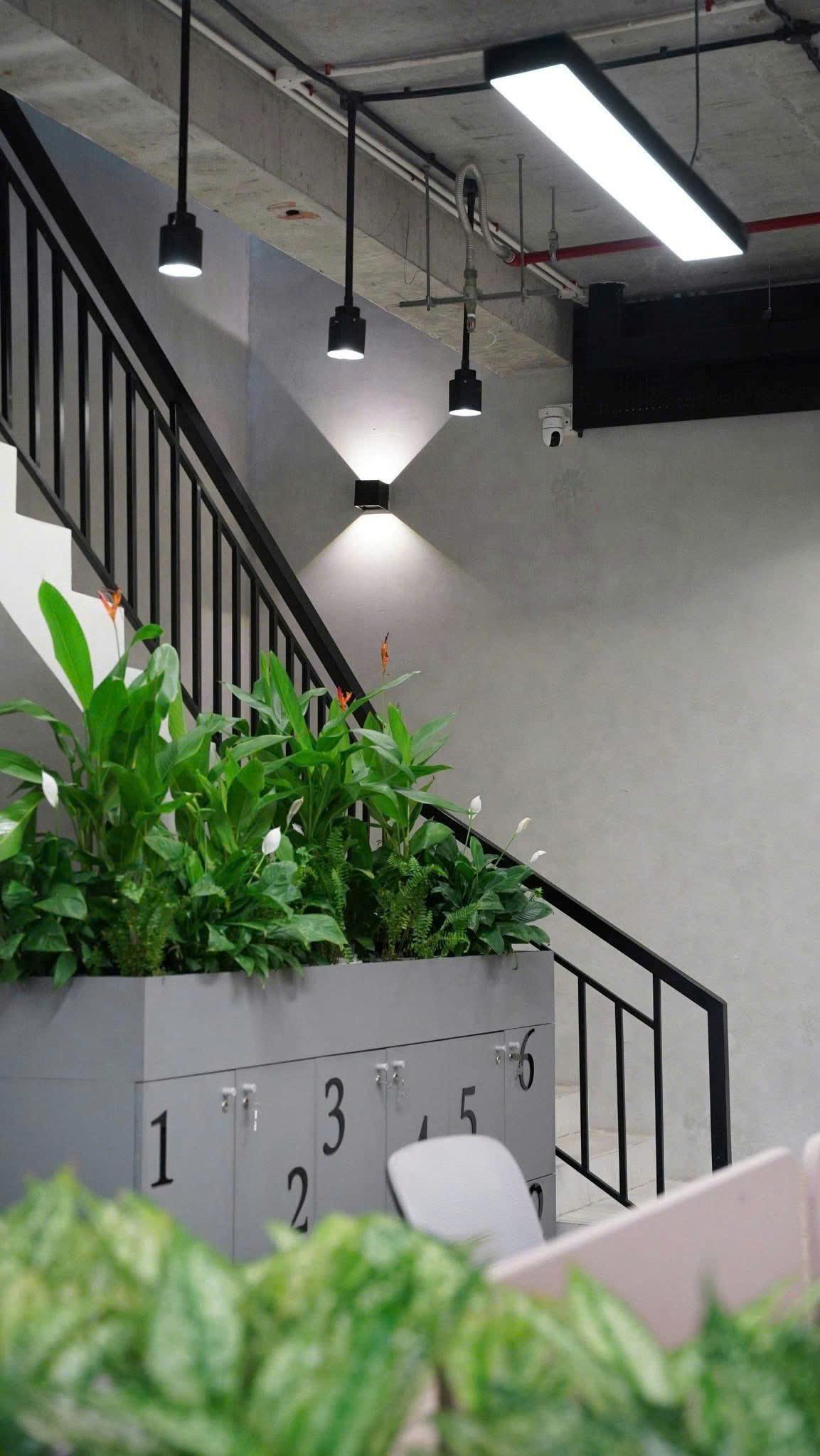 BDS  HVL CHO THUÊ FULL NỘI THẤT: Shophouse SARICA (view công viên 