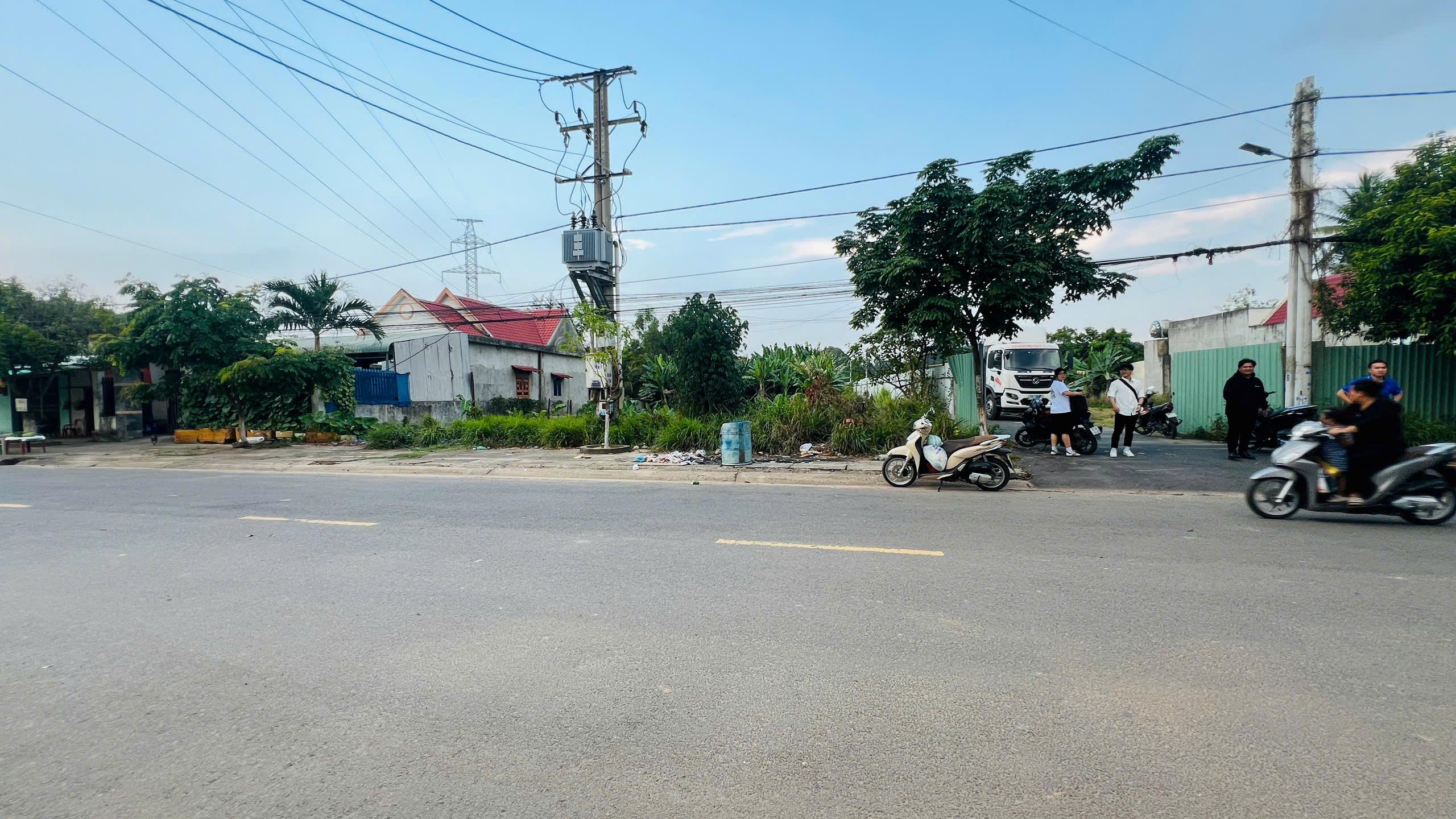 890TR sang tên ngay 80m2 đất nền xây trọ ngay KCN Tam Phước, Biên Hòa.