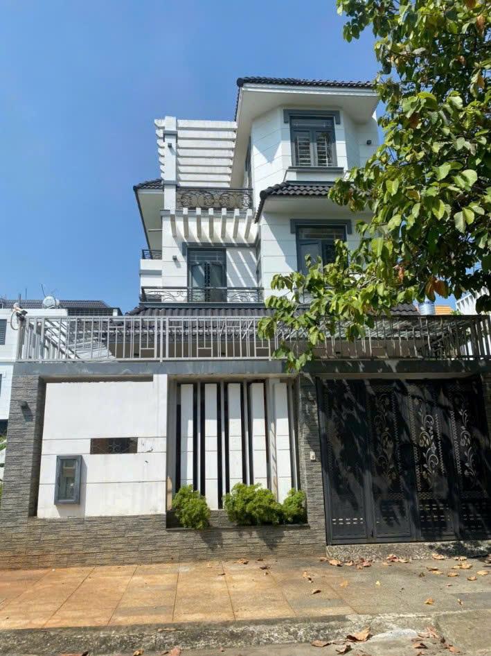 BDS  HVL CHO THUÊ BIỆT THỰ 8*20 1T2L KDC Khang An P. Phú Hữu Q9 