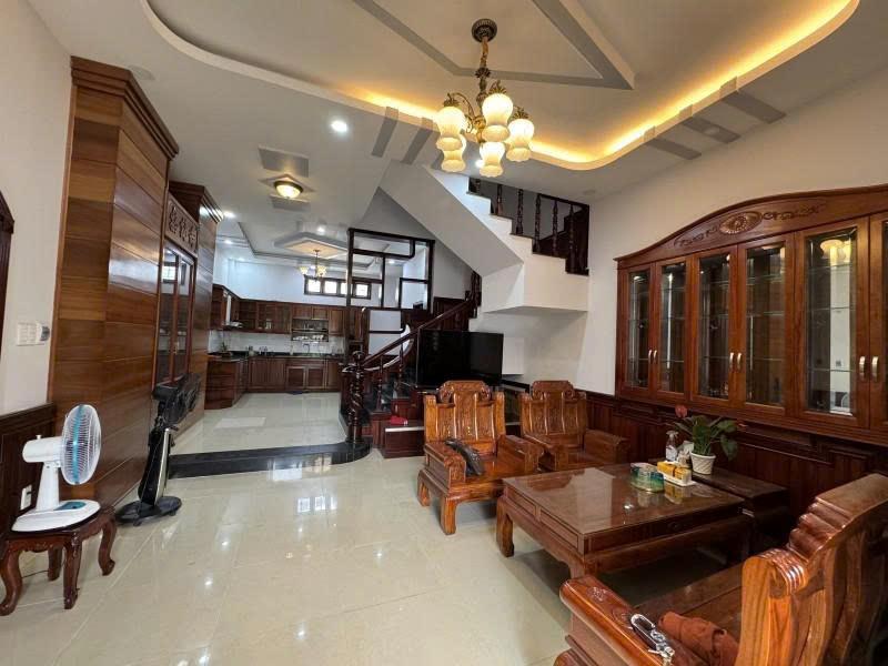 NHÀ 3 TẦNG HXH ĐỖ XUÂN HỢP - CHỈ 7 TỶ NHỈNH