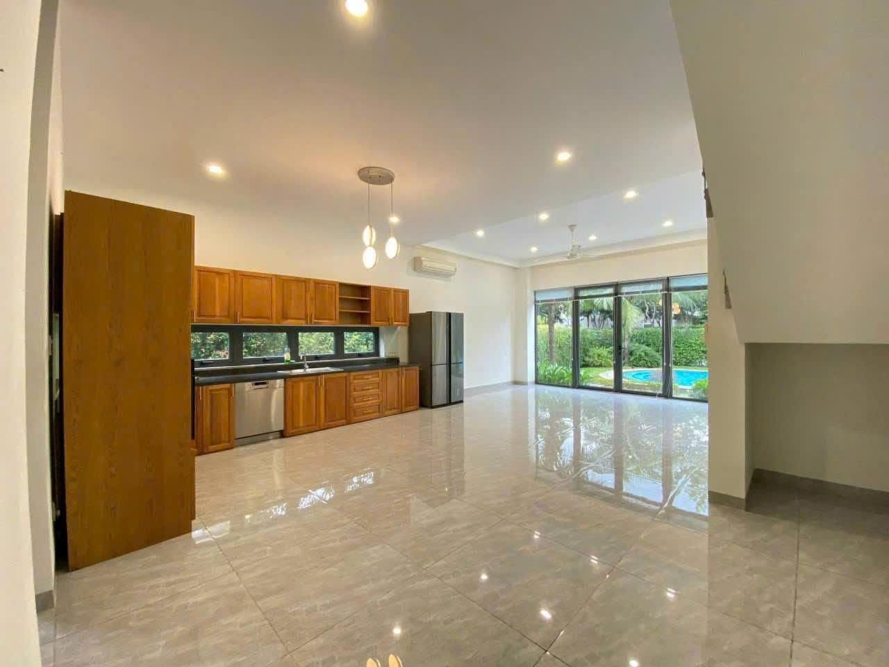 BDS HVL👉Cho thuê biệt thự - Saigon Villas Hill.