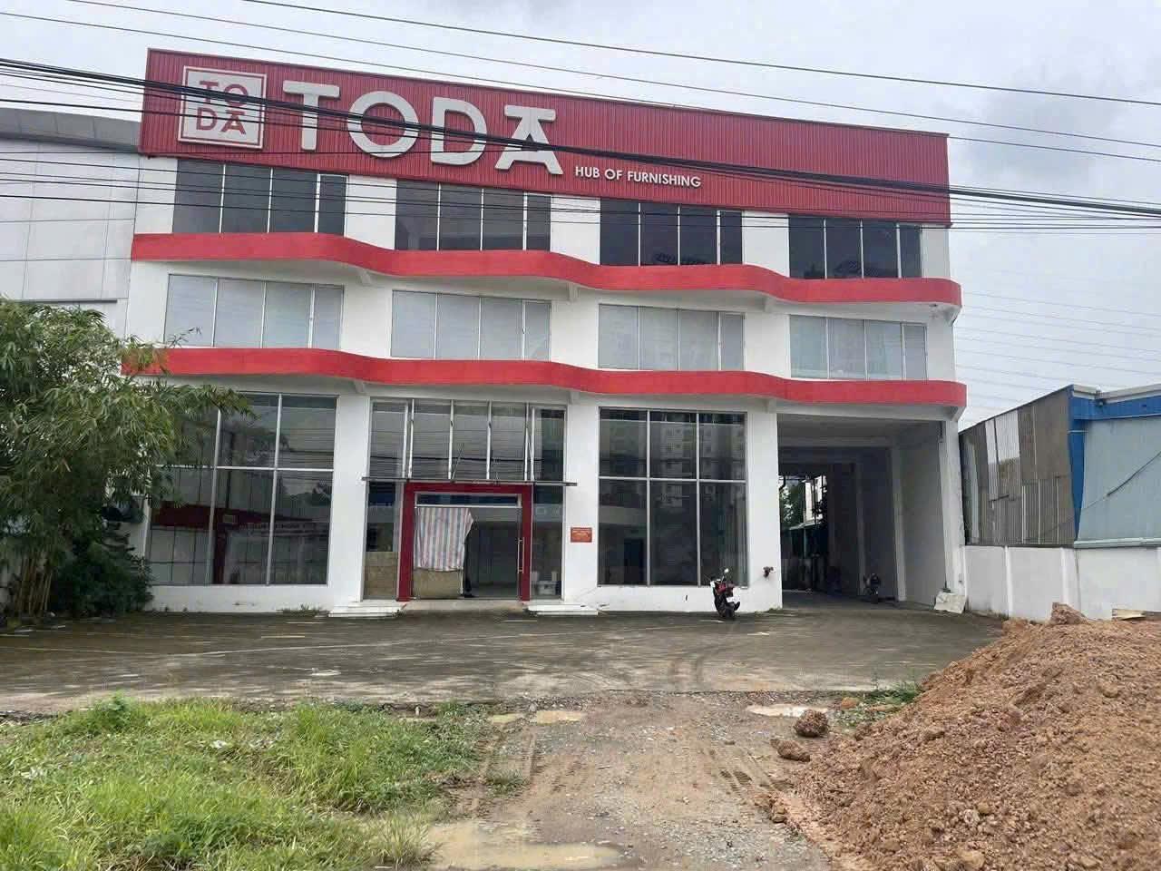 BDS HVL [NC] Cho thuê showroom MT QL13, THUẬN AN, Bình Dương cũ 