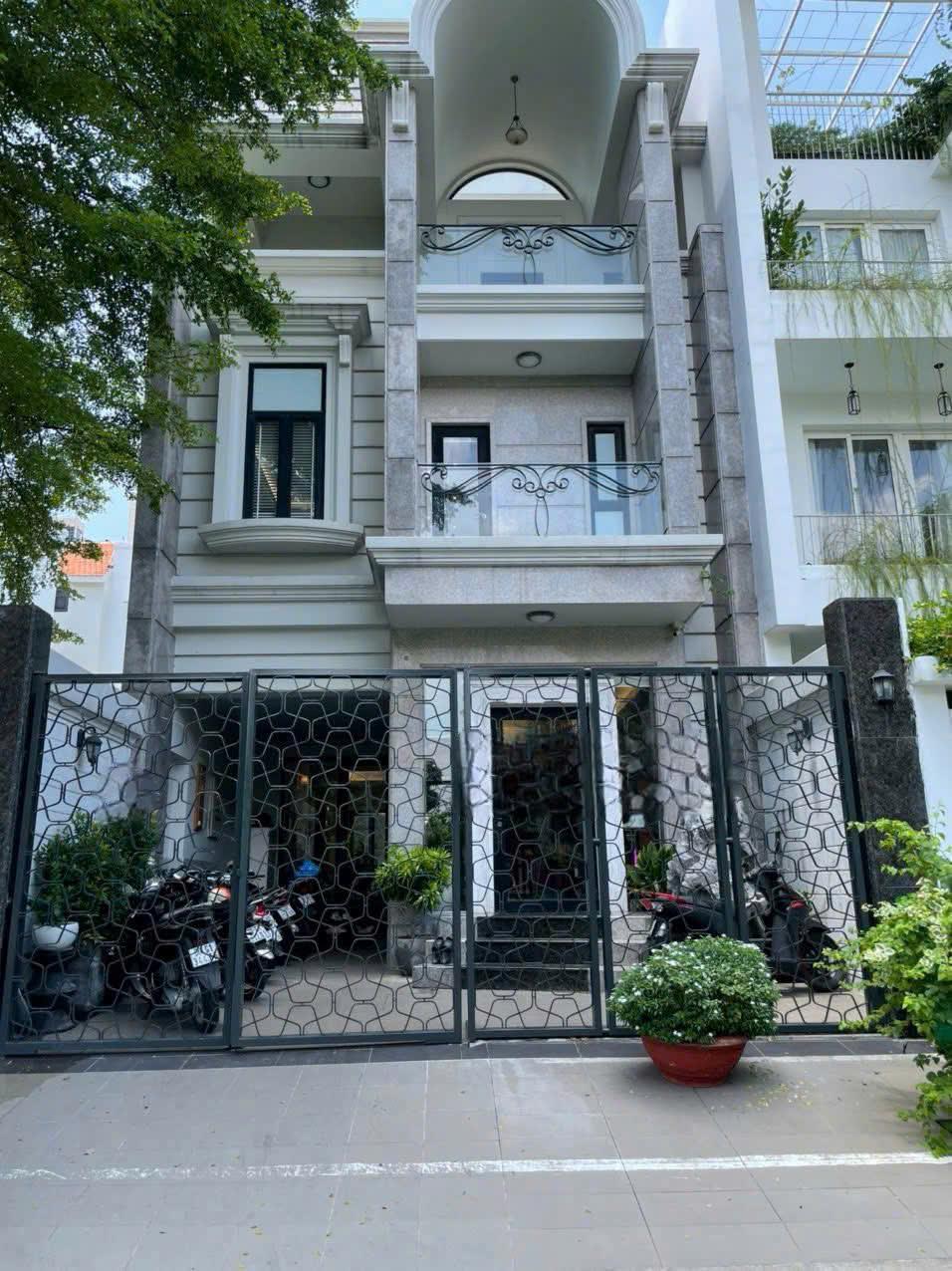 BDS HVL [NC] Cho Thuê Villa nằm trong KBT Compound Cao Cấp Fideco. 