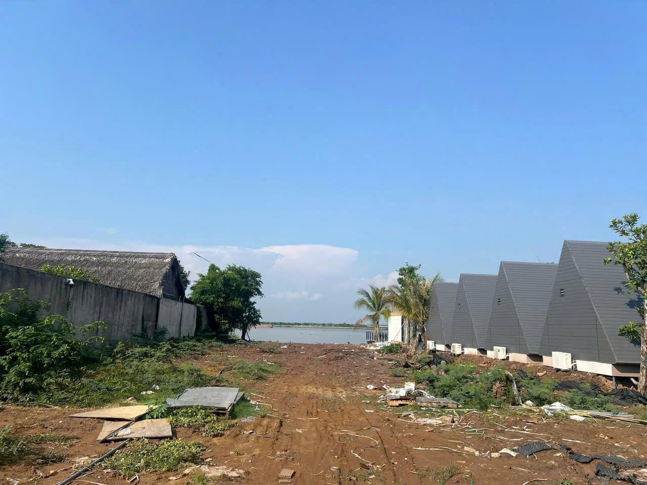BDS HVL Bán 1910m2 đất giáp sông Đồng Nai mặt tiền đường số 5 , Q9
