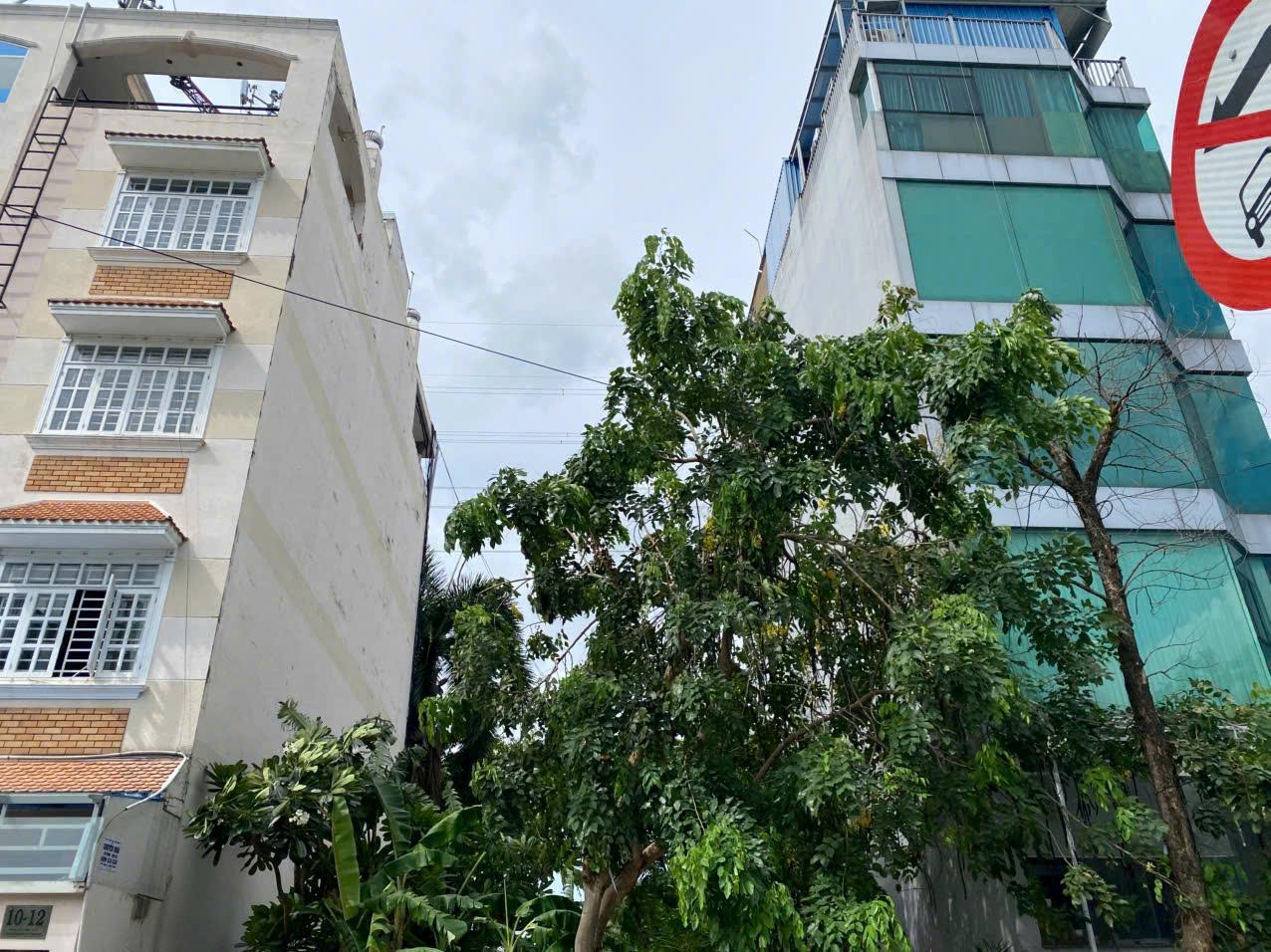 BDS HVL Bán đất 2 mặt tiền Đường Đồng Văn Cống. Phường Bình Trưng. TĐ