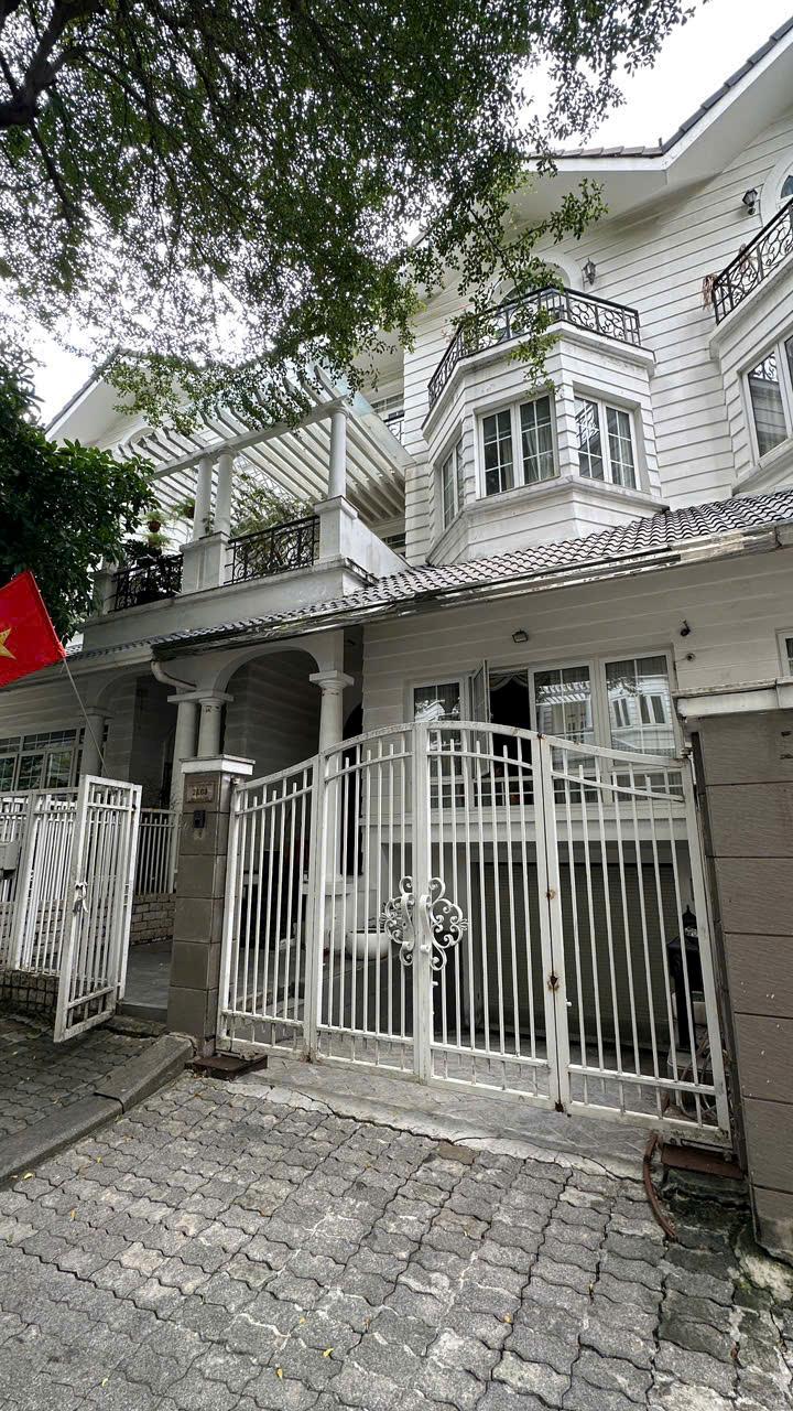 BDS HVL [NC] Mặt tiền đường D8 KBT Saigon Pearl 