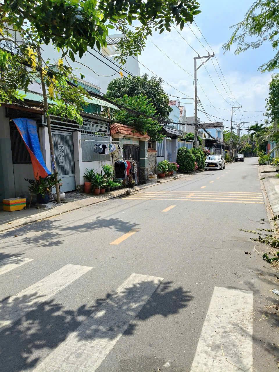 BDS HVL  Chủ gửi Bán Nhà Cấp 4 Mặt Tiền Đường Số 9 Ngay Vạn Phúc City 