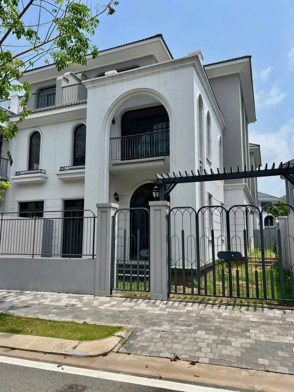 BDS HVL BIỆT THỰ SONG LẬP KHU COMPOUND VEN SÔNG PALM MARINA TP. THỦ ĐỨ