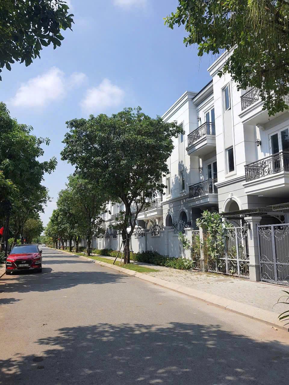 BDS HVL NC- CHO THUÊ NHÀ PHỐ SOL VILLA NGUYỄN THỊ ĐỊNH Q2