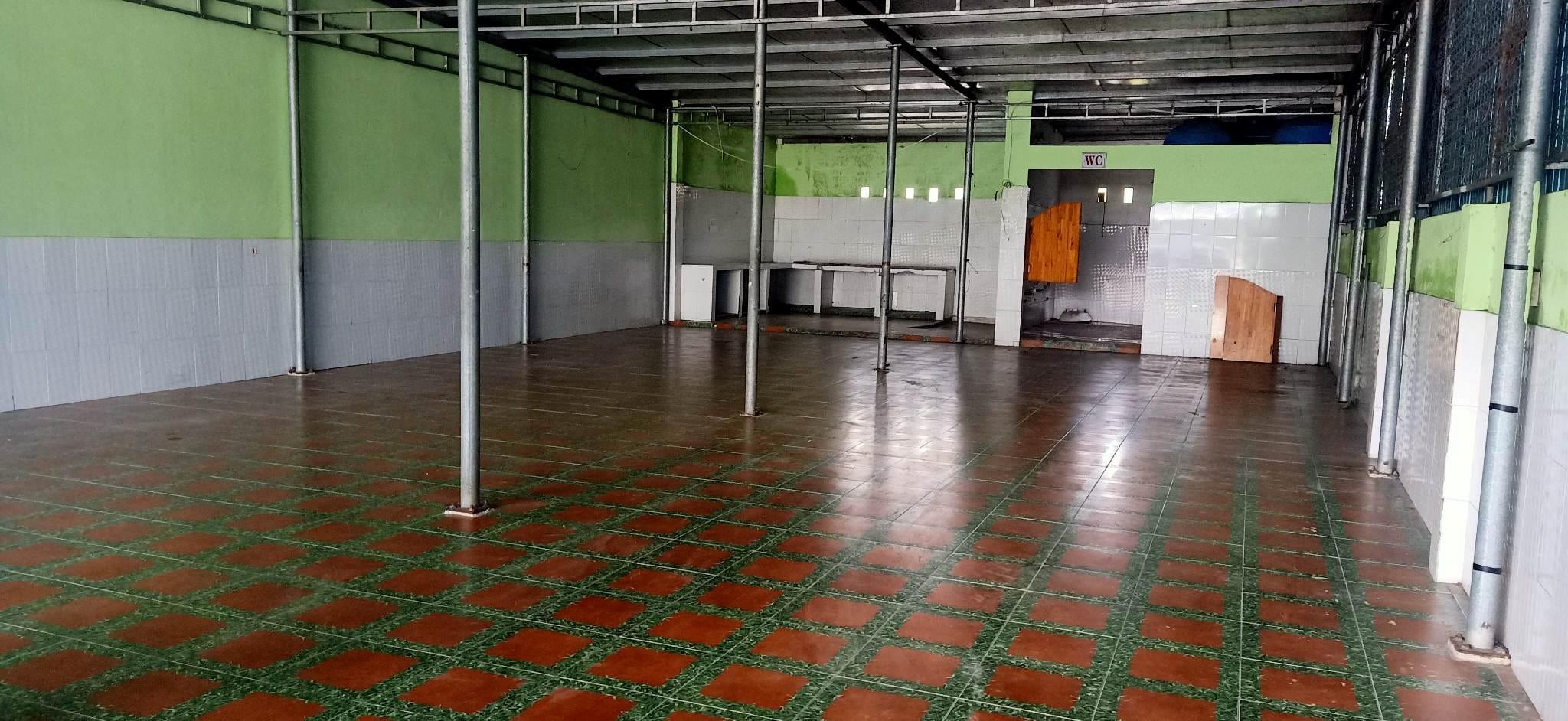 .Cho Thuê Mặt Bằng Hoàng Văn Thái, 234m2, 9x26m, 10 tr