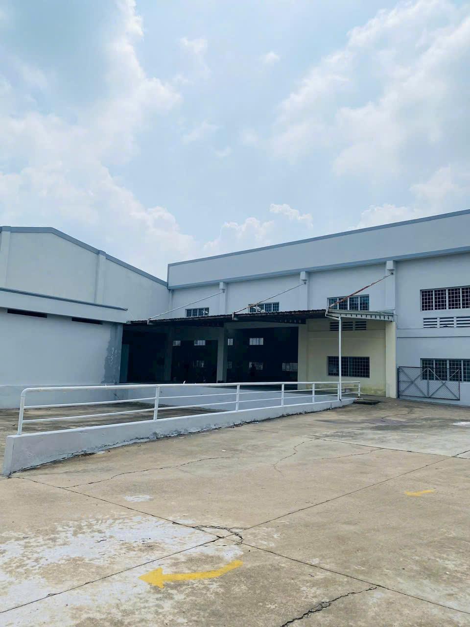 BDS HVL  Cho thuê kho KCN Sóng Thần 1, Dĩ An, Bình Dương. Giáp Thủ Đức