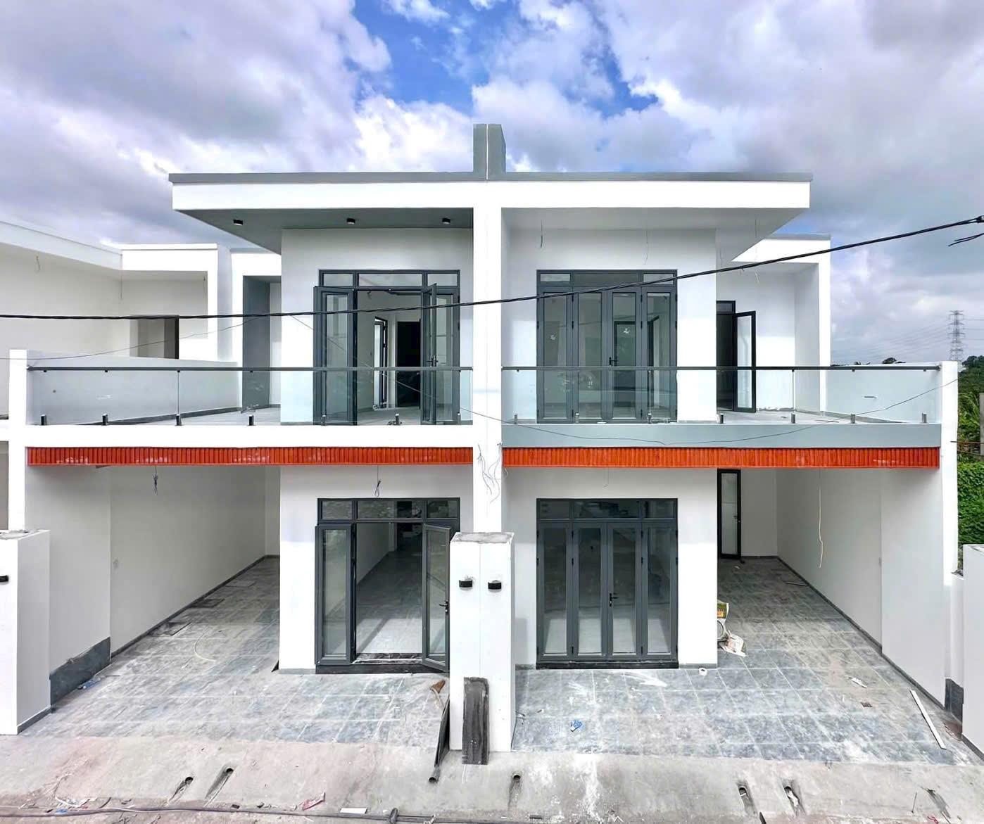 800 TRIỆU SANG TÊN – Nhà Biên Hòa kiểu biệt thự diện tích hiếm 7x13 