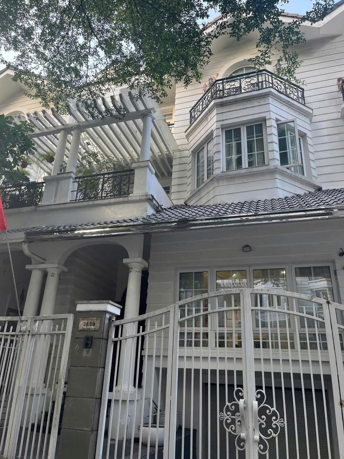 BDS  HVL BÁN VILLA  MẶT TIỀN KHU BIỆT THỰ SAIGON PEARL Bình Thạnh 