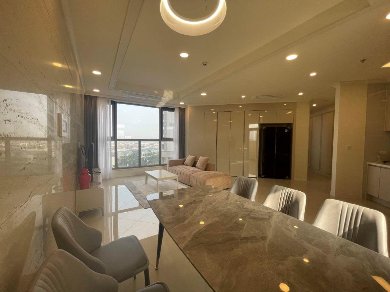 Cho thuê căn hộ chung cư Daewoo Starlake, Tây Hồ 115m2, 3 ngủ, full
