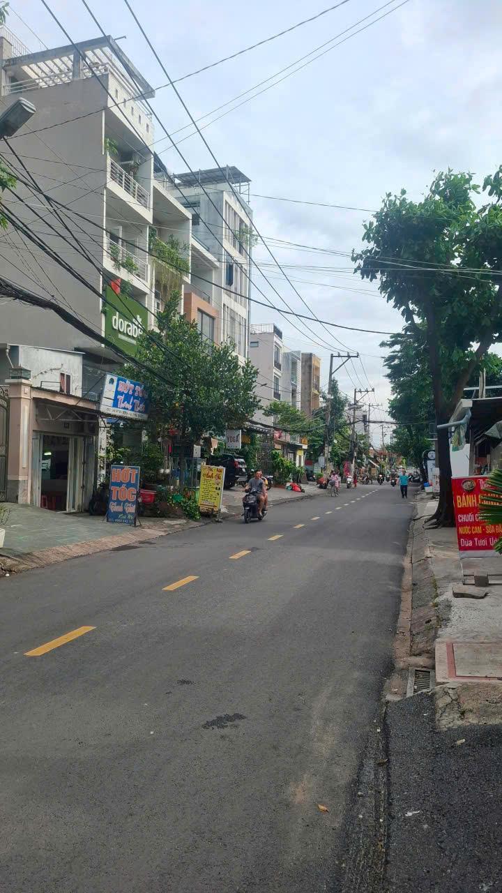 BDS HVL Chính chủ bán đất mặt tiền kinh doanh đường số 18 . TĐ