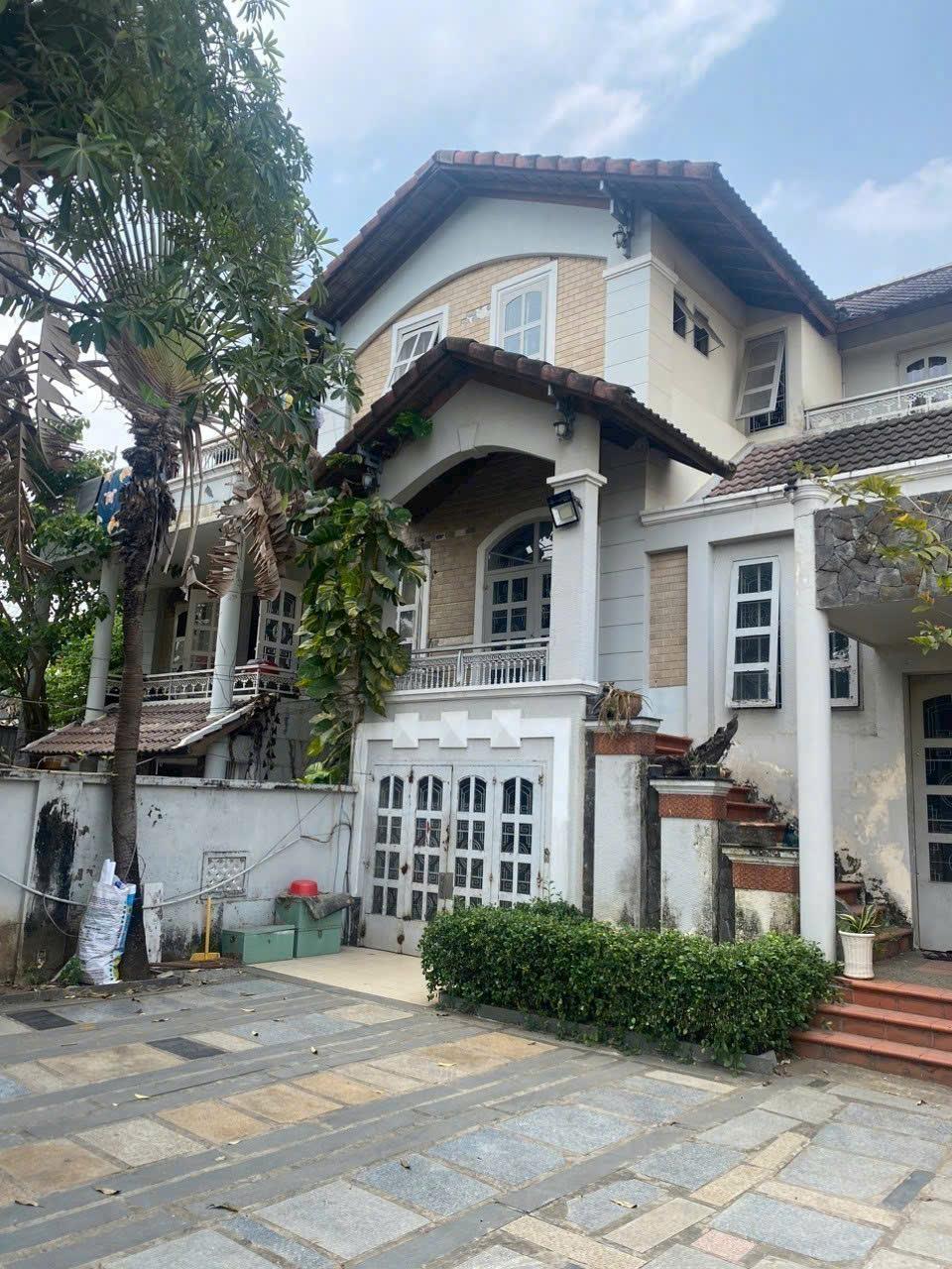 BDS HVL CHỦ GỬI – BÁN ĐẤT BIỆT THỰ VƯỜN 3 MẶT TIỀN – PHÂN LÔ ~10 NỀN