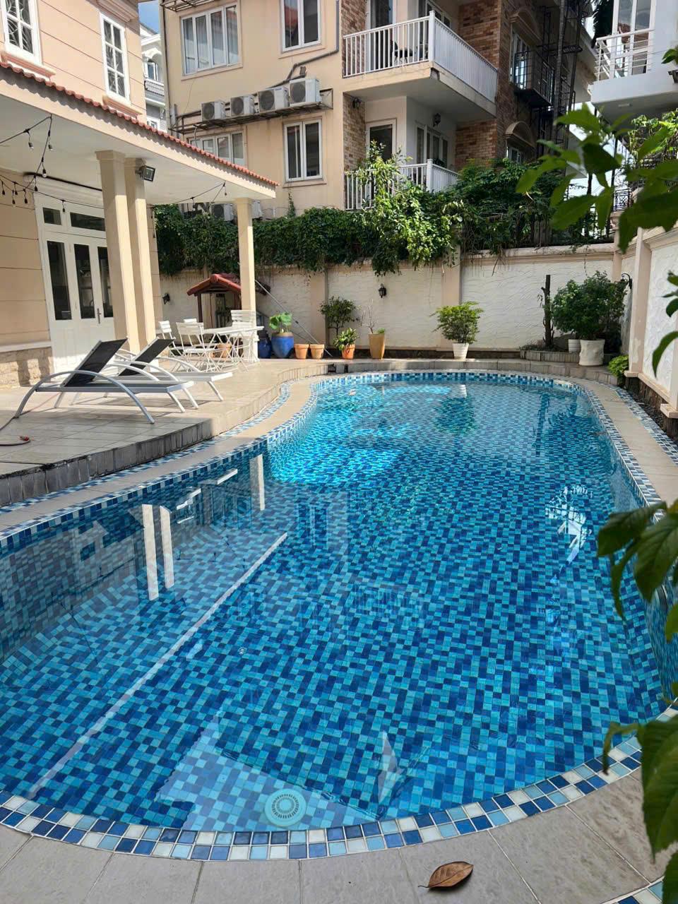  BDS  HVL Cho thuê biệt thự khu Compound Nguyễn Văn Hưởng - Thảo Điền 