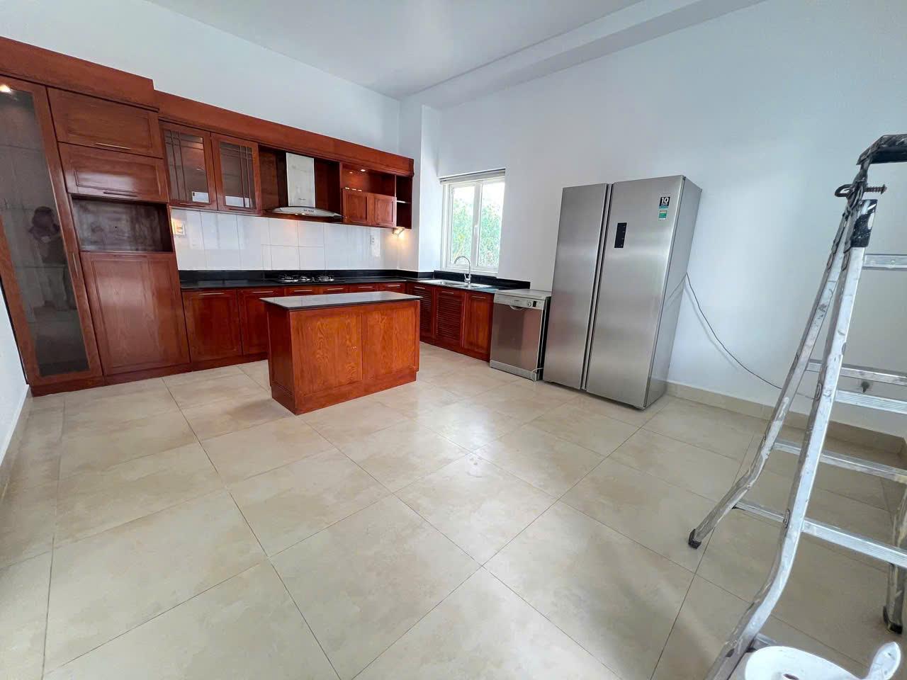 BDS HVL [FOR RENT] POOL VILLA IN THẢO ĐIỀN  