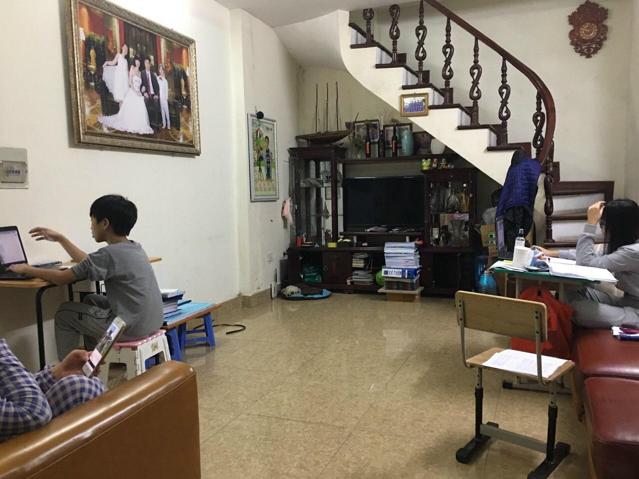 Chính chủ cần cho thuê nhà 3 tầng- 34m2, nguyên căn tại số 34 ngõ 150