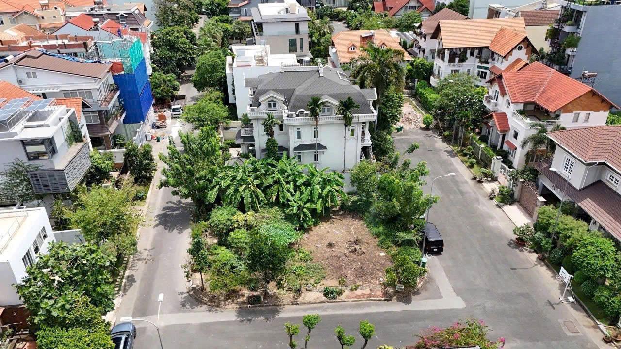 BDS  HVL BÁN LÔ 3MT KHU EDEN NG VĂN HƯỞNG Q2 GIÁ 110 TỶ 