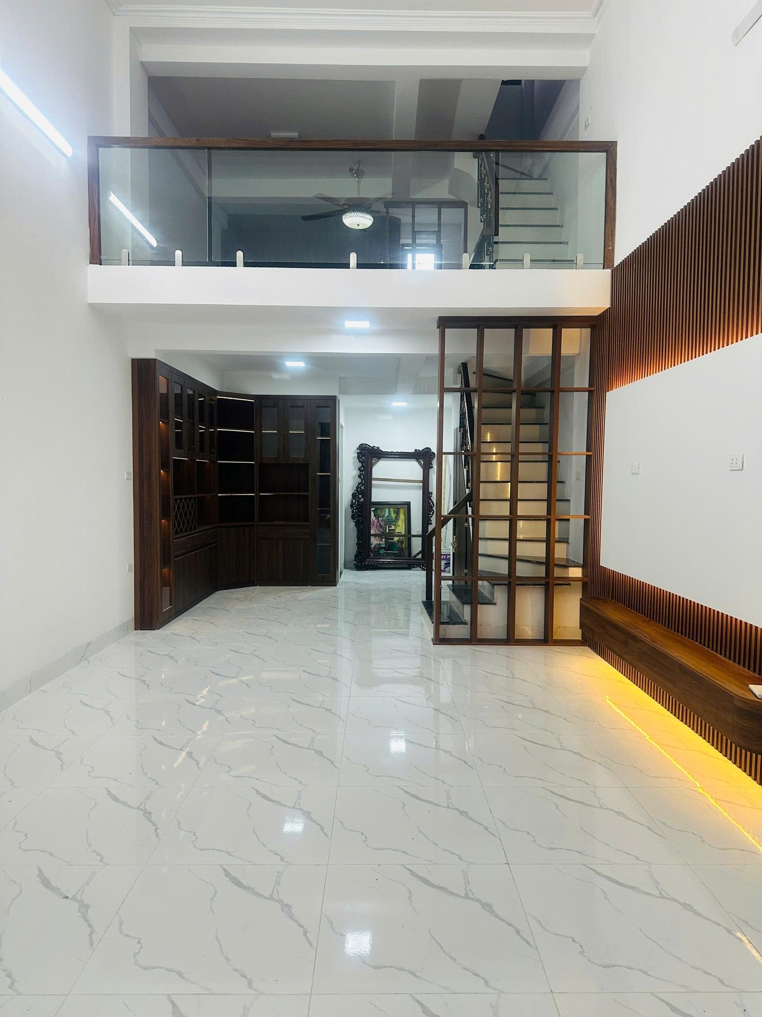 bán nhà phố nguyễn thái học, huỳnh thúc kháng hà đông, dt 46m, 5 tầng,