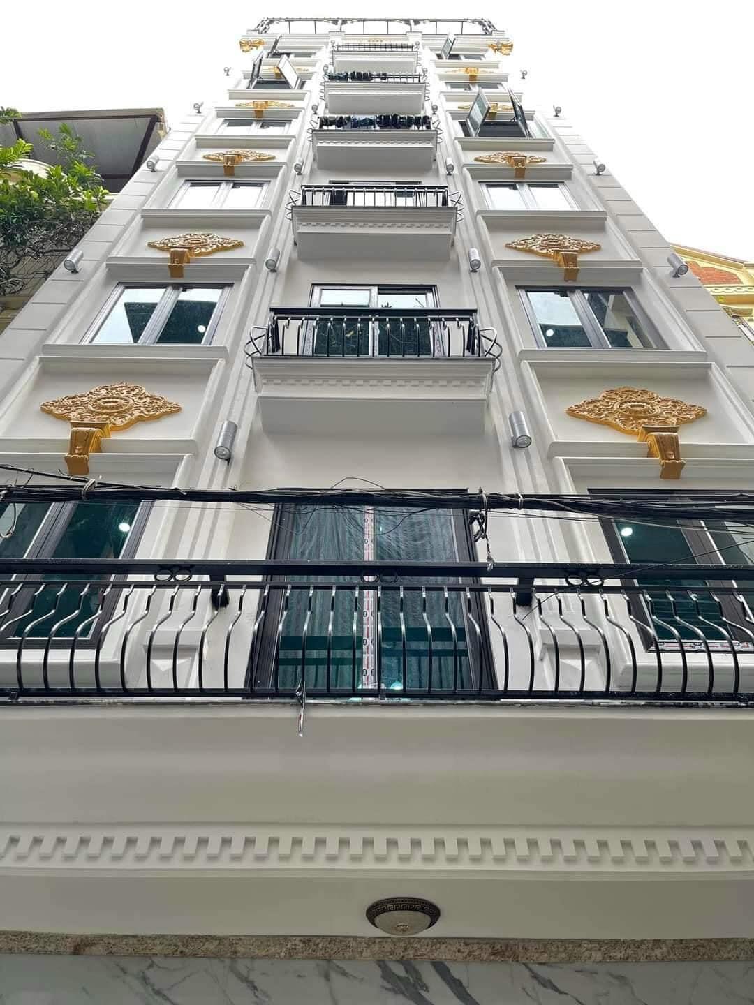 Bán nhà phố Hoàng Quốc Việt, Cầu Giấy 90m, 9 tầng, mt 7.3m. Giá: 28.5