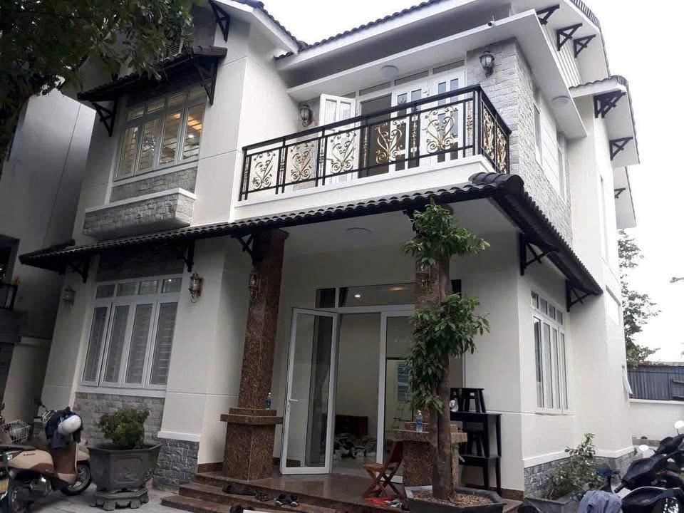  BDS HVL NGỢP BÁN ! BT Thảo Điền Q2  