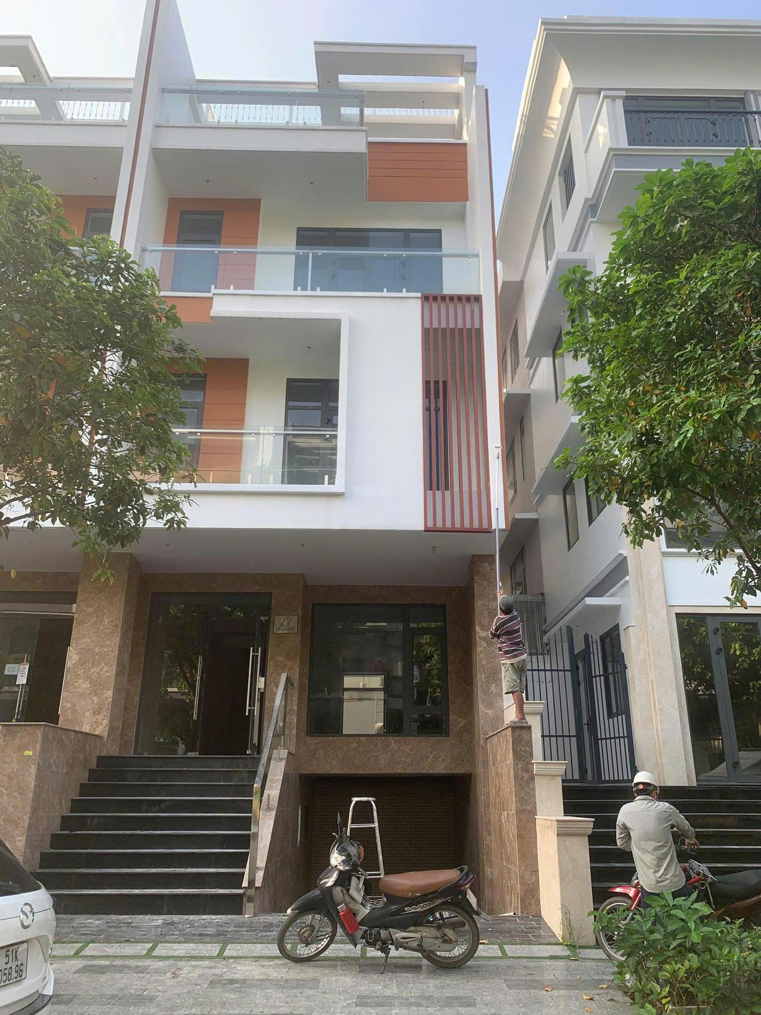 BDS HVL [Cho Thuê] Nhà nguyên căn Vạn Phúc City  