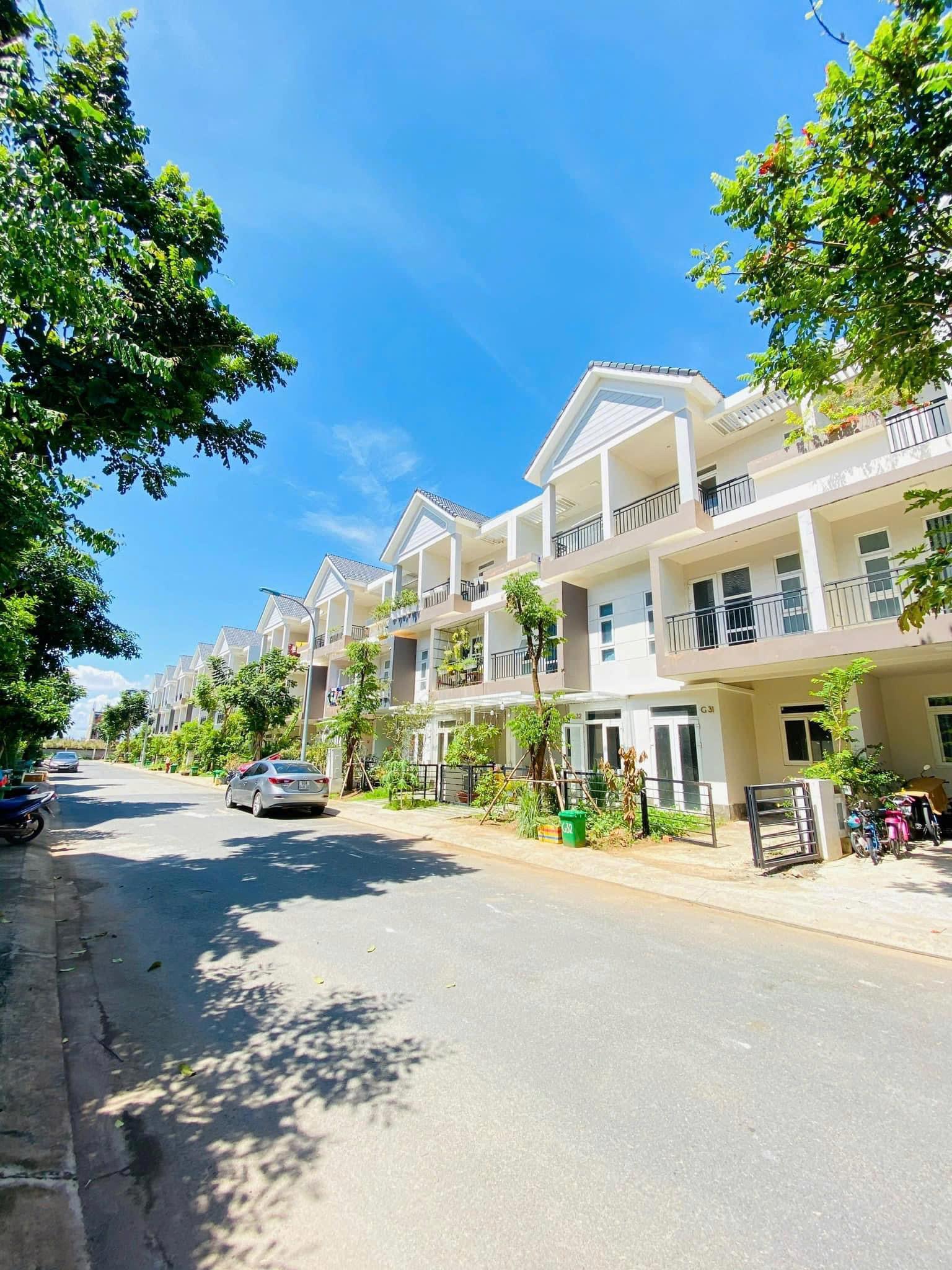 BDS HVL CHỦ GỬI: BÁN PARK RIVERISDE Q9 GIÁ 9.5 TỈ NHÀ THÔ  