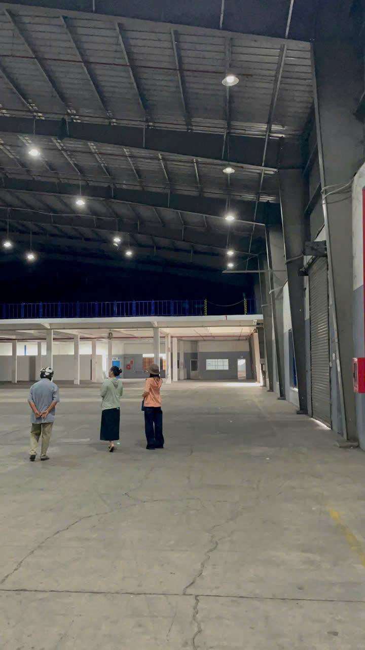 BDS HVL CHO THUÊ KHO - XƯỞNG TRONG CỤM CÔNG NGHIỆP KÊ BÊN KHU CNC Q9  
