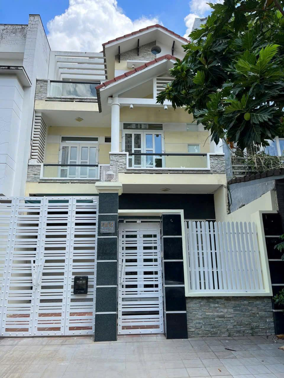 BDS HVL Cho Thuê Biệt Thự Liền Kề – Fideco Thảo Điền, Quận 2  