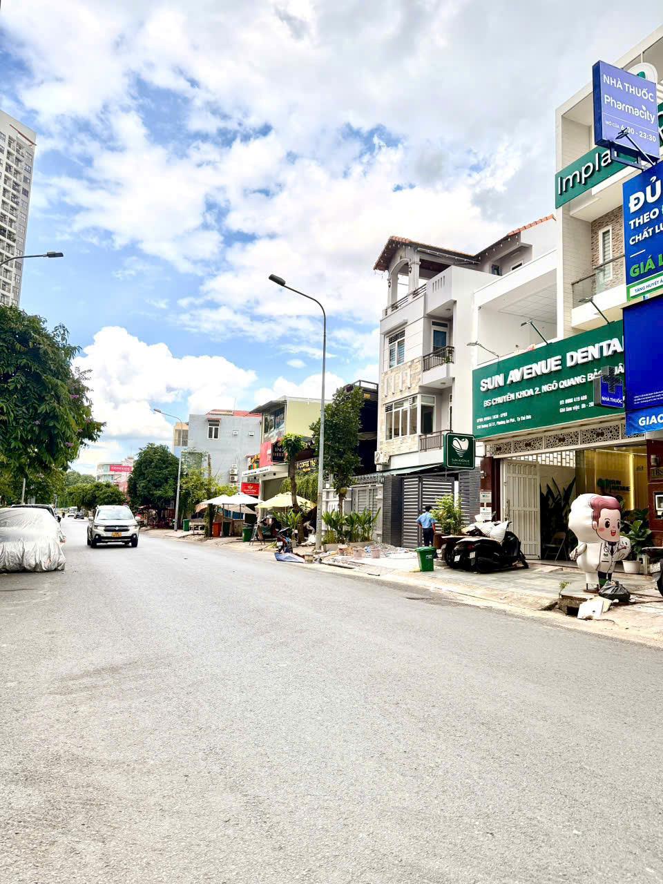 BDS HVL mặt tiền kinh doanh sầm uất đường số 51 KDC Văn Minh 