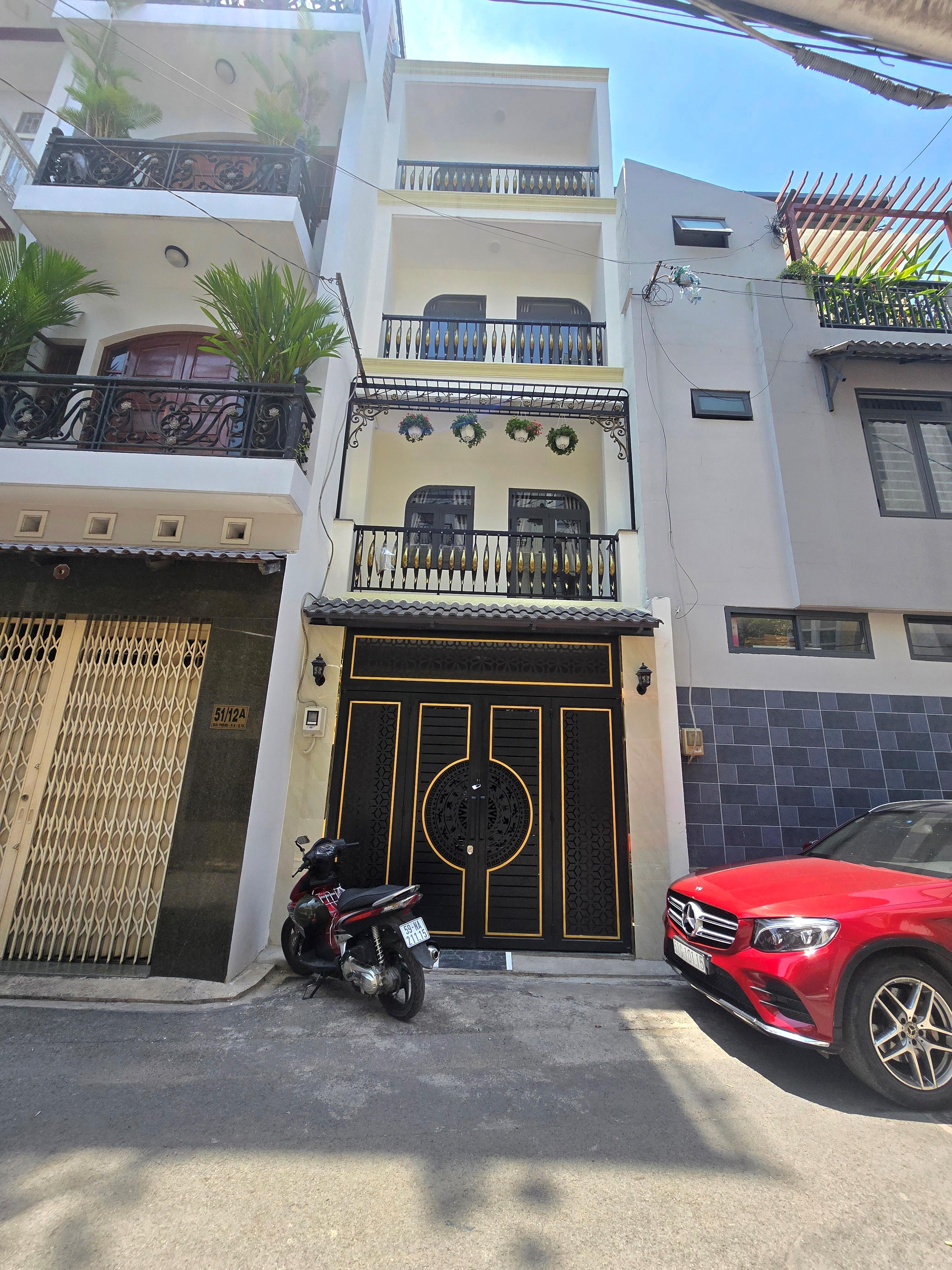 SIÊU PHẨM MỚI-ĐÚc 4 Tầng-HXH Giải Phóng-Tân Bình.DT 3.8x16-nhỉnh 11 TỶ