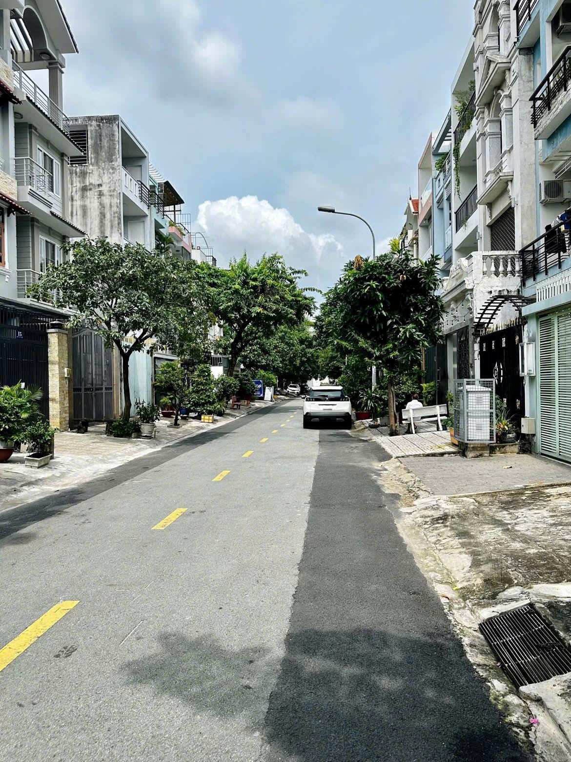 BDS  HVL VILLA SỐ 7 ĐƯỜNG 31E KHU C AN PHÚ Q2 CÓ HẦM GIÁ TỐT 