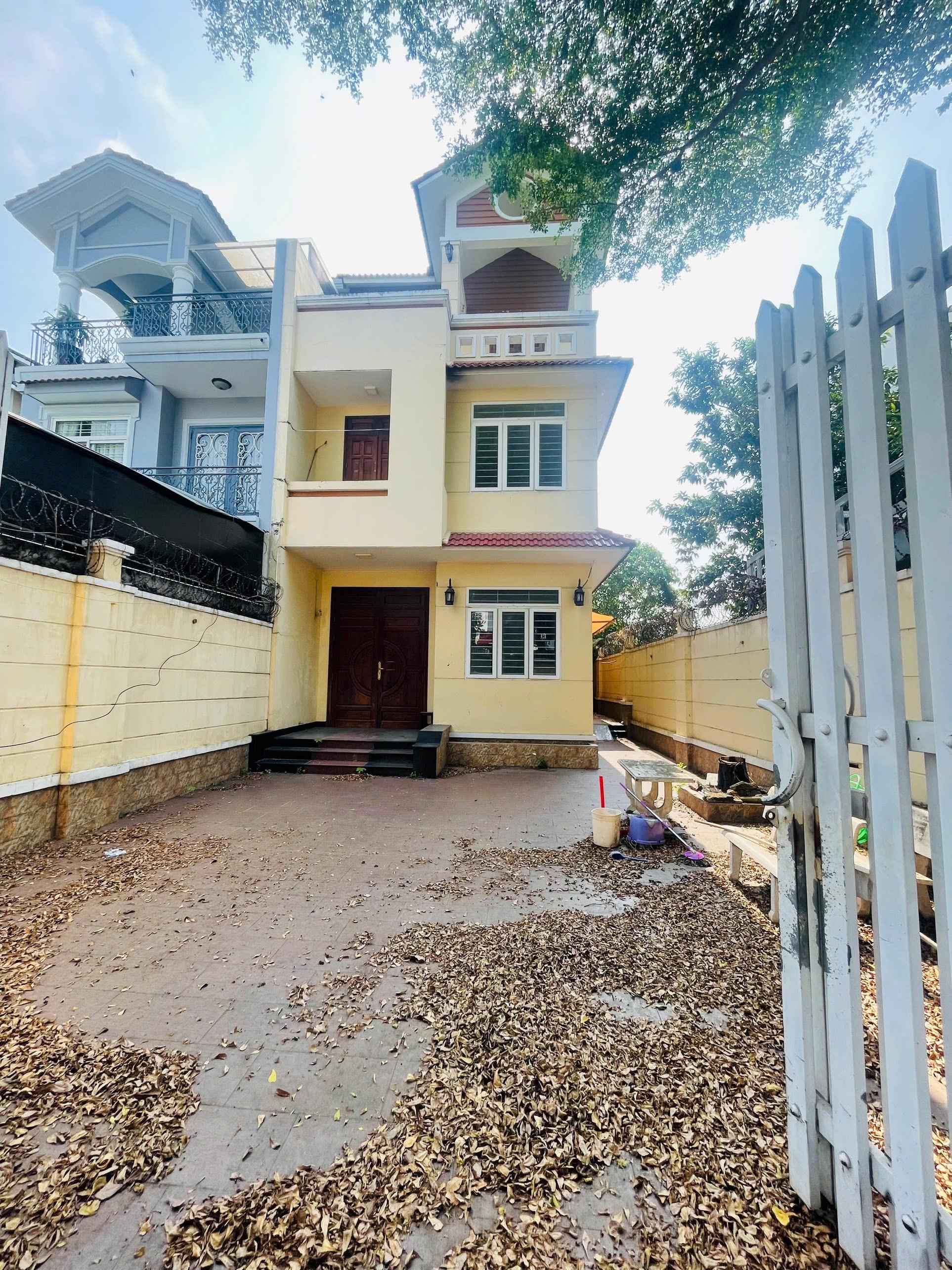 BDS HVL CHỦ GỬI: CẦN BÁN BIỆT THỰ SONG LẬP KDC KHANG ĐIỀN, PLB Q9 