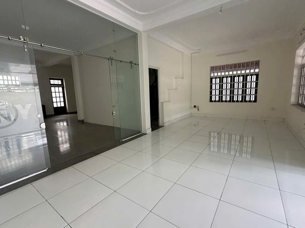 BDS HVL Bán nhà nát mặt tiền đường Chu Mạnh Trinh,phường Bình Thọ, TĐ