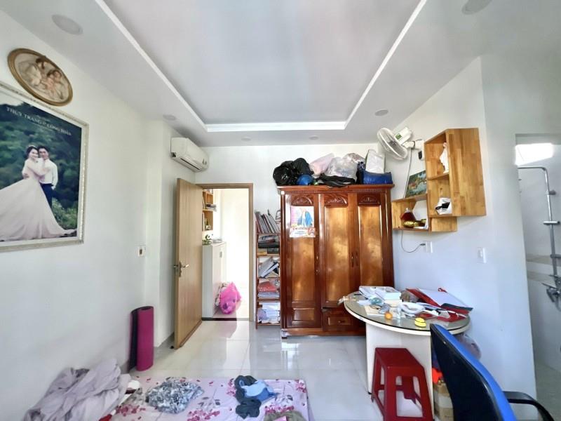 Bán căn góc 2 mặt tiền đường số 9 Linh Tây Thủ Đức giá rẻ